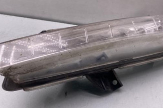 Feu diurne avant gauche RENAULT CLIO 4 Photo n°1