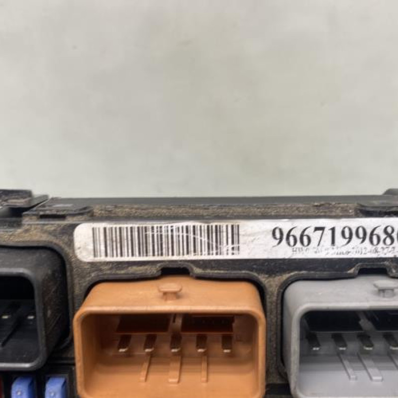 Boitier servitude moteur (BSM) PEUGEOT 207 Photo n°2