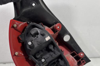 Feu arriere principal droit (feux) RENAULT CLIO 3