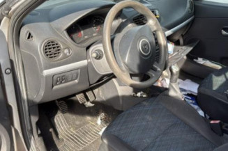 Feu arriere principal gauche (feux) RENAULT CLIO 3