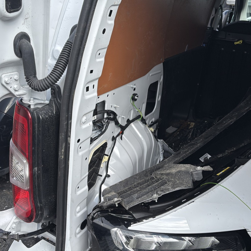 TOYOTA PROACE 3 CITY 1.5 BLUE HDI - 16V TURBO Photo n°5