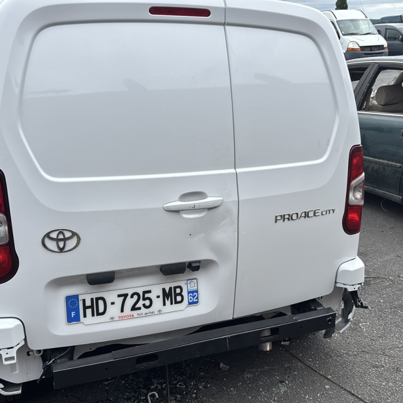 TOYOTA PROACE 3 CITY 1.5 BLUE HDI - 16V TURBO Photo n°18