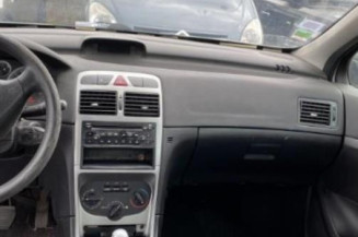 Boitier servitude moteur (BSM) PEUGEOT 307