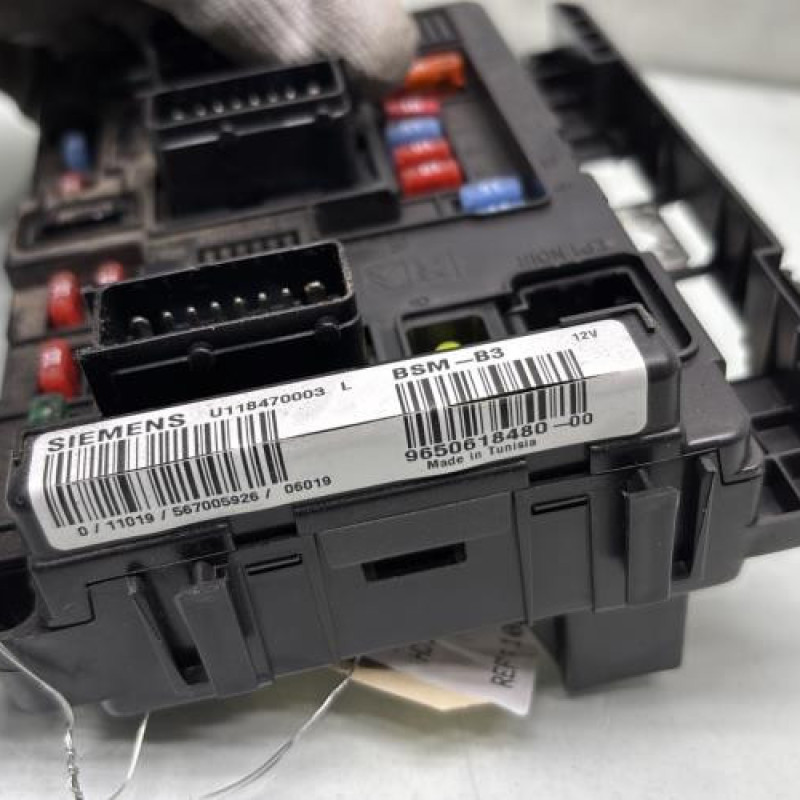 Boitier servitude moteur (BSM) CITROEN XSARA PICASSO Photo n°2