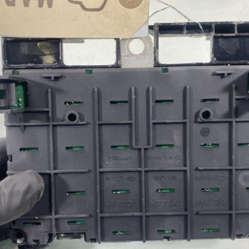 Boitier servitude moteur (BSM) PEUGEOT 206+ Photo n°2