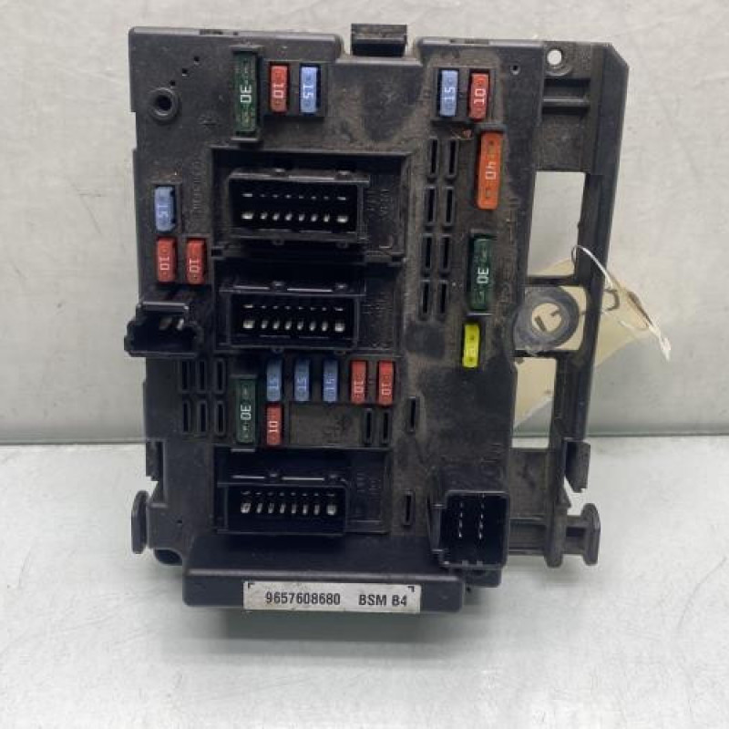 Boitier servitude moteur (BSM) PEUGEOT 206 Photo n°1