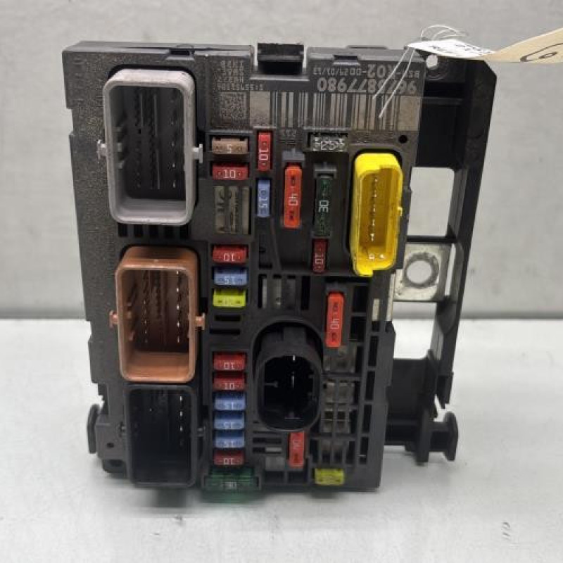 Boitier servitude moteur (BSM) PEUGEOT 407 Photo n°1