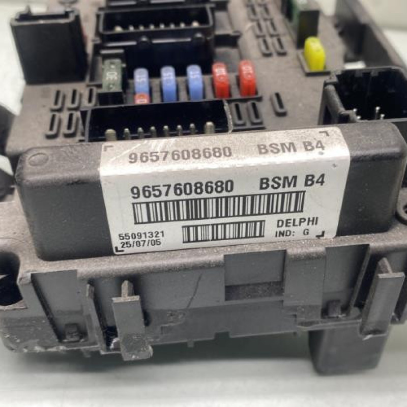 Boitier servitude moteur (BSM) PEUGEOT 206 Photo n°6