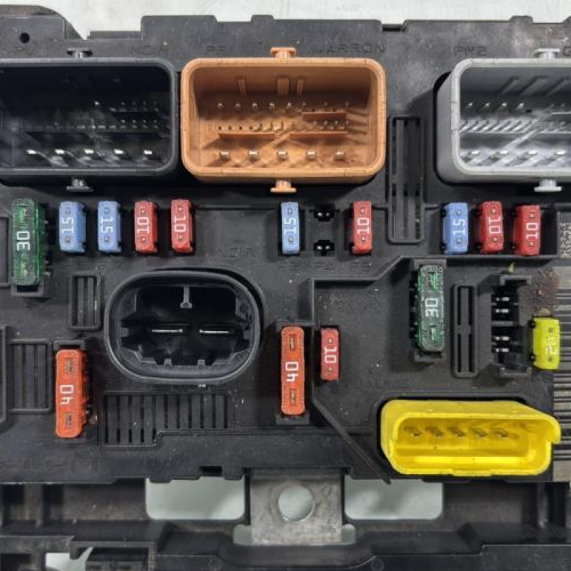 Boitier servitude moteur (BSM) PEUGEOT 307 Photo n°3