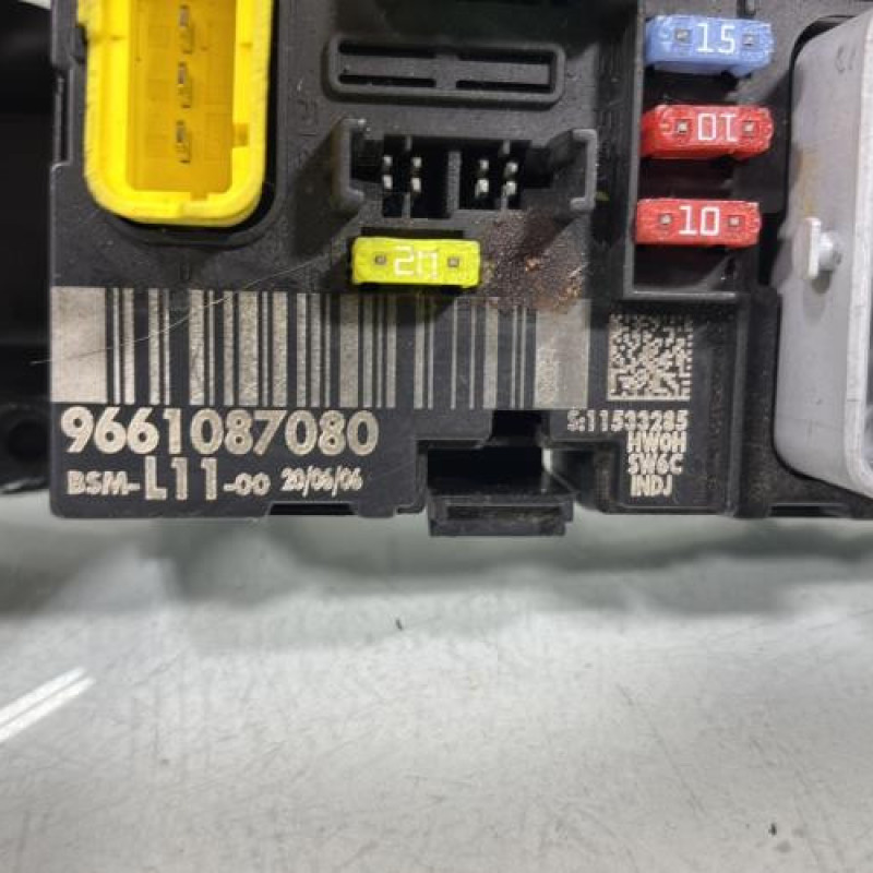 Boitier servitude moteur (BSM) PEUGEOT 307 Photo n°4