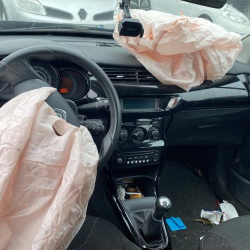 Boitier servitude moteur (BSM) CITROEN C3 2 Photo n°17