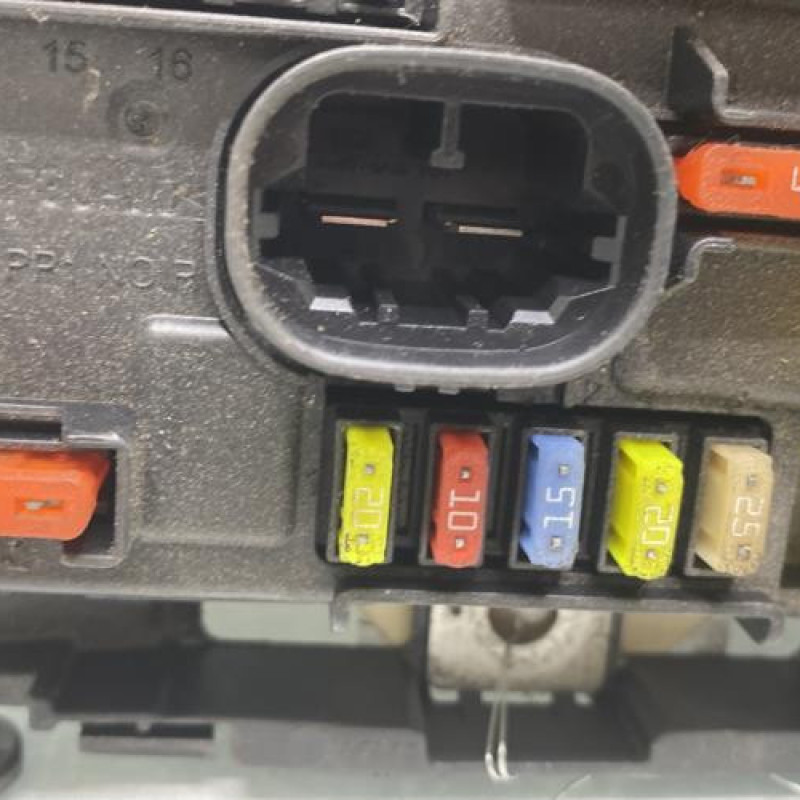 Boitier servitude moteur (BSM) CITROEN C3 1 Photo n°4