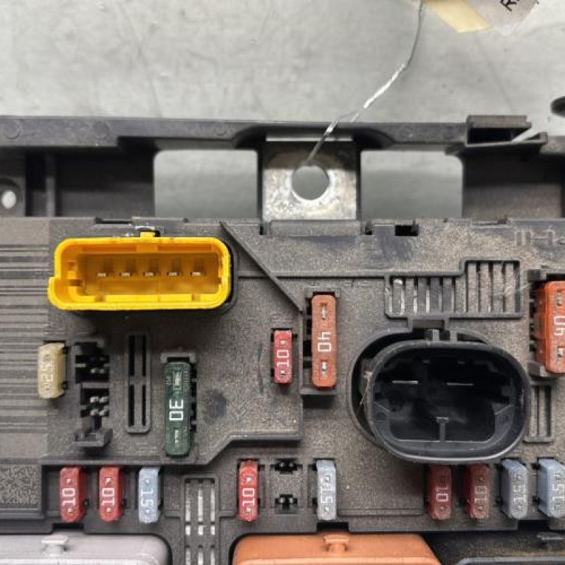 Boitier servitude moteur (BSM) PEUGEOT 307 Photo n°3