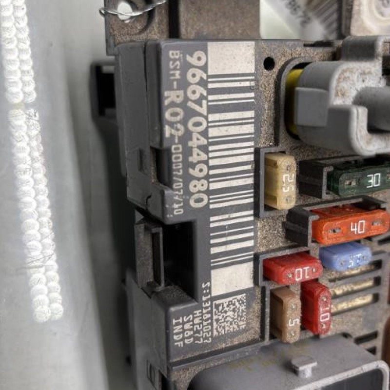 Boitier servitude moteur (BSM) CITROEN C4 PICASSO 1 Photo n°2