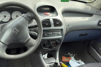 Boitier servitude moteur (BSM) PEUGEOT 206