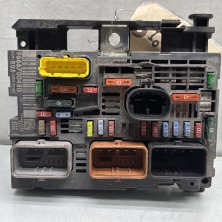 Boitier servitude moteur (BSM) PEUGEOT PARTNER 2 Photo n°1