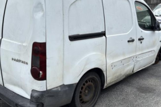 Boitier servitude moteur (BSM) PEUGEOT PARTNER 2