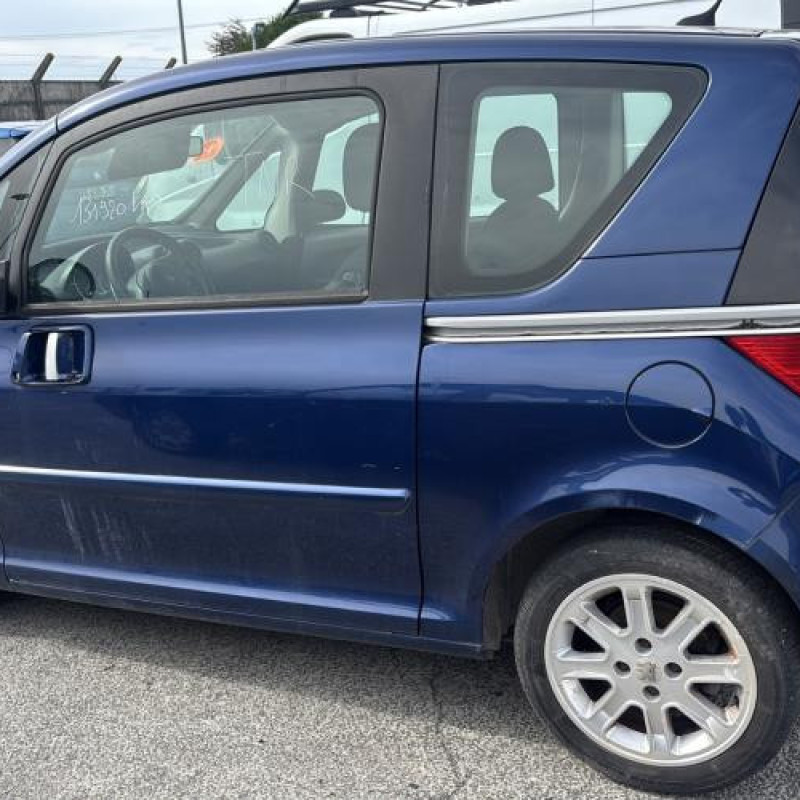 Moteur PEUGEOT 1007 Photo n°7