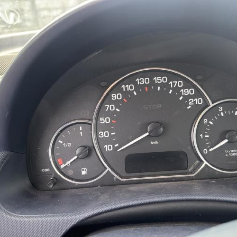 Moteur PEUGEOT 1007 Photo n°17