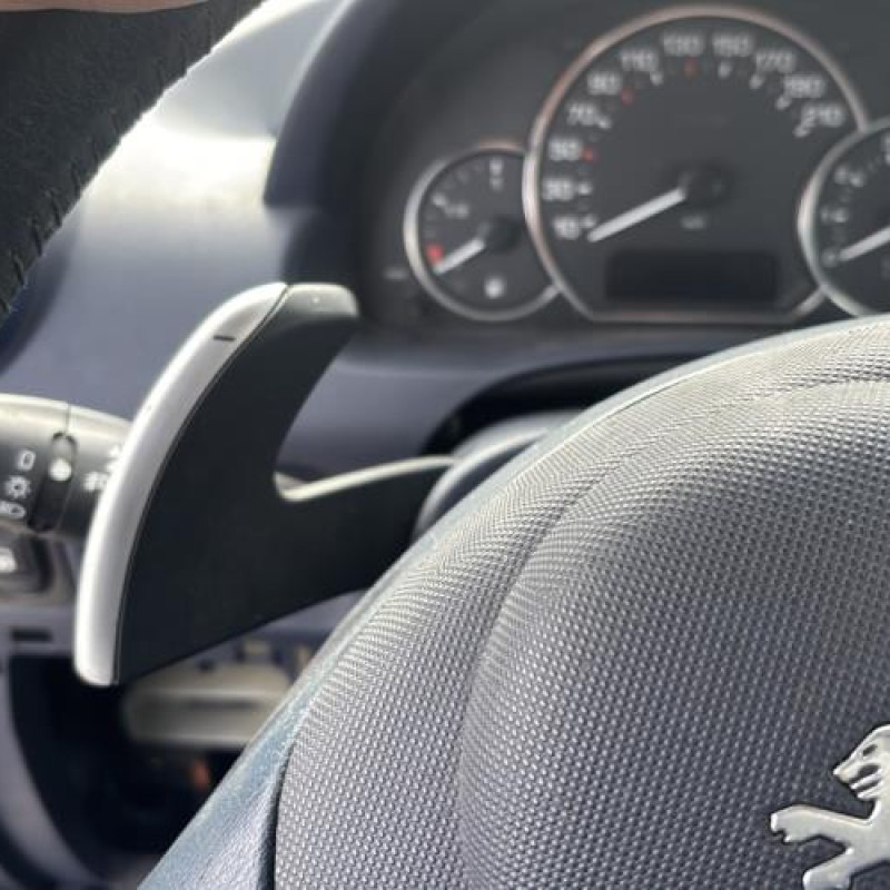 Moteur PEUGEOT 1007 Photo n°18