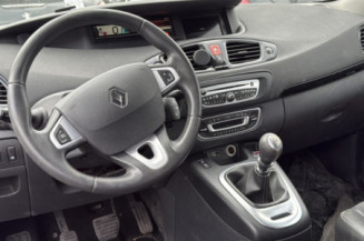 RENAULT GRAND SCENIC 3 PHASE 1 1.6 DCI - 16V TURBO