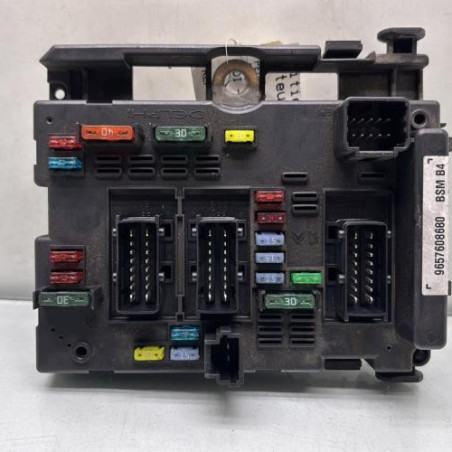 Boitier servitude moteur (BSM) PEUGEOT 206 Photo n°1