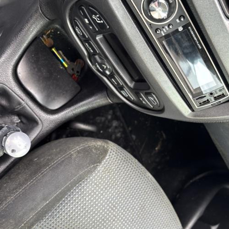 Boitier servitude moteur (BSM) PEUGEOT 206 Photo n°17