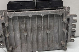 Calculateur moteur RENAULT CLIO 2