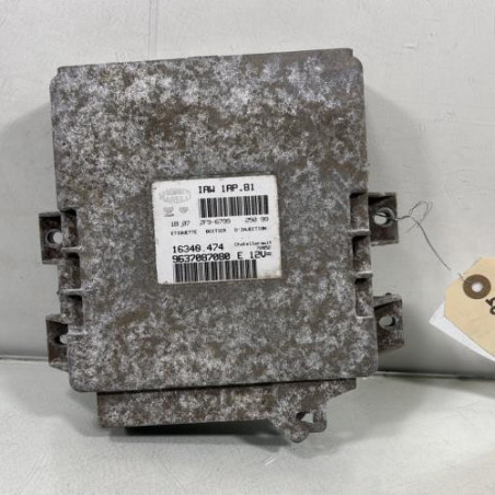 Calculateur moteur CITROEN SAXO Photo n°1