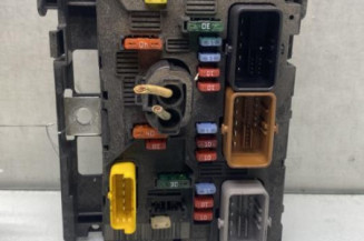 Boitier servitude moteur (BSM) PEUGEOT 307 Photo n°1