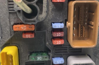 Boitier servitude moteur (BSM) PEUGEOT 307