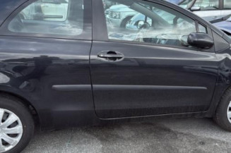 Calculateur moteur TOYOTA YARIS 2