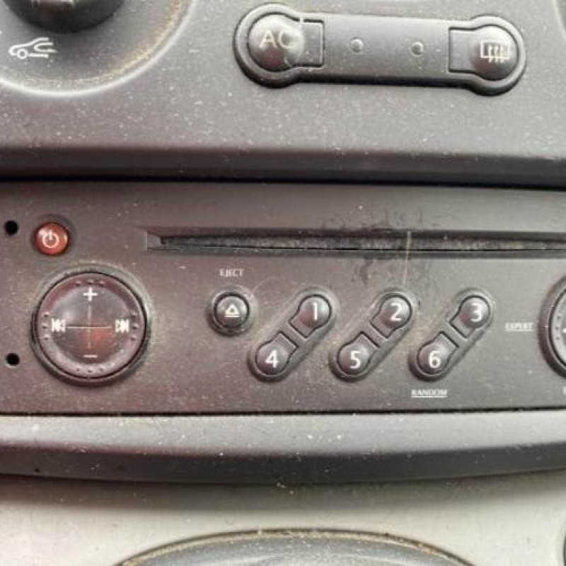 Aile avant droit RENAULT SCENIC 2 Photo n°6
