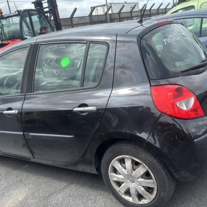 Aile avant droit RENAULT CLIO 3 Photo n°11