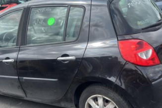Aile avant gauche RENAULT CLIO 3