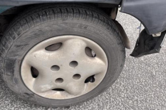 Pretensionneur de ceinture avant gauche CITROEN SAXO