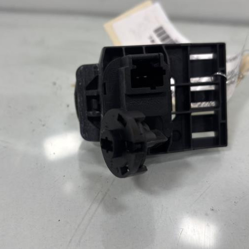 Bouton de coffre PEUGEOT 307 Photo n°3