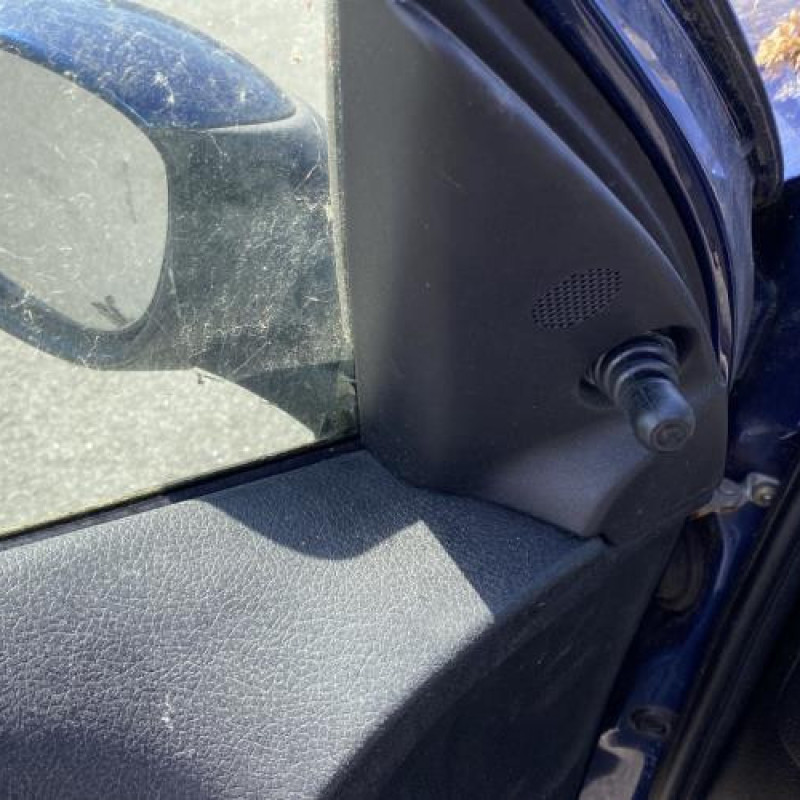 Boitier servitude moteur (BSM) PEUGEOT 206 Photo n°13