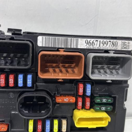 Boitier servitude moteur (BSM) PEUGEOT 207