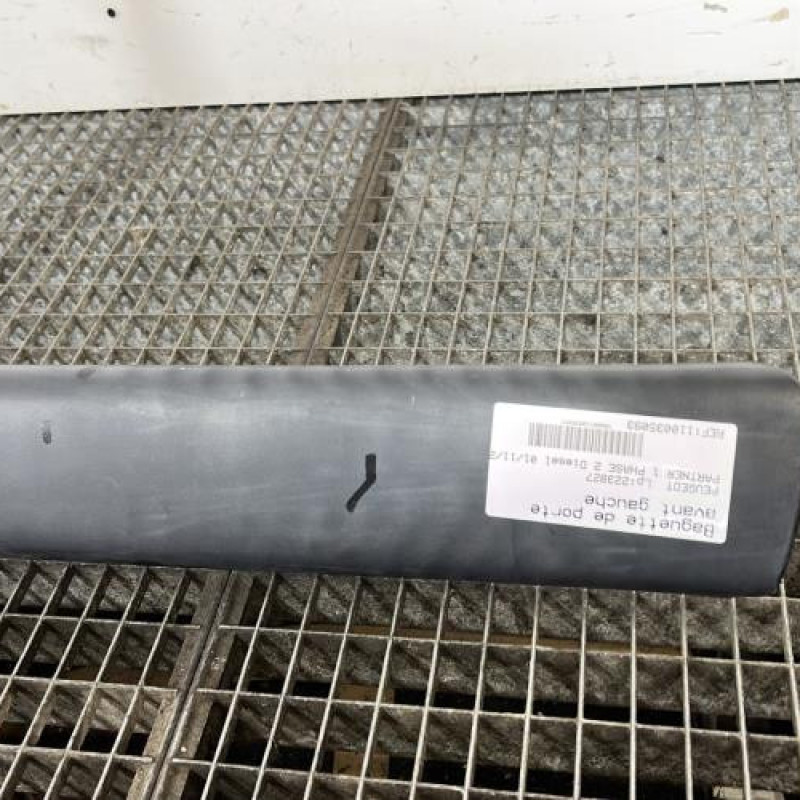 Baguette de porte avant gauche PEUGEOT PARTNER 1 Photo n°3