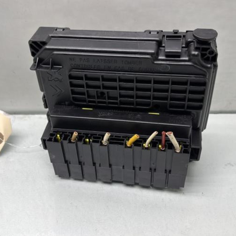 Boitier servitude moteur (BSM) PEUGEOT 207 Photo n°3