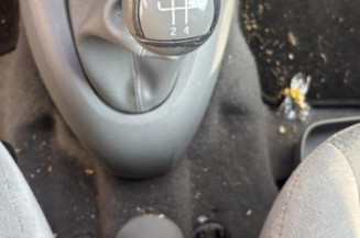 Bouton de coffre RENAULT CLIO 2