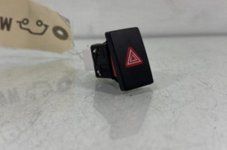 Bouton de warning VOLKSWAGEN GOLF 6 Photo n°1