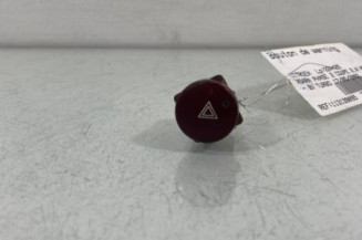 Bouton de warning CITROEN XSARA Photo n°1