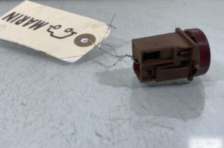 Bouton de warning CITROEN XSARA