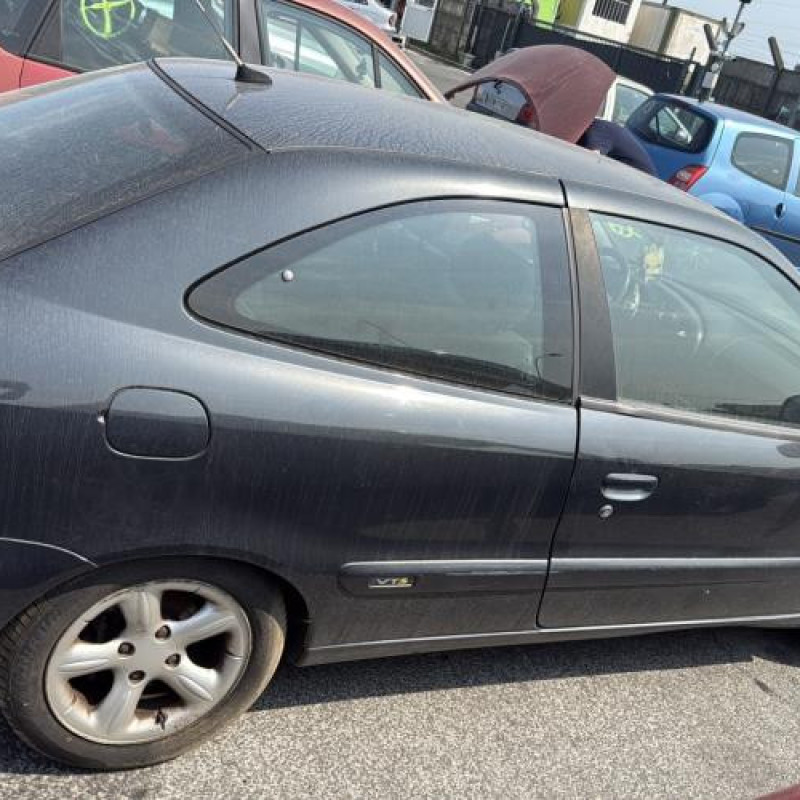 Bouton de warning CITROEN XSARA Photo n°11