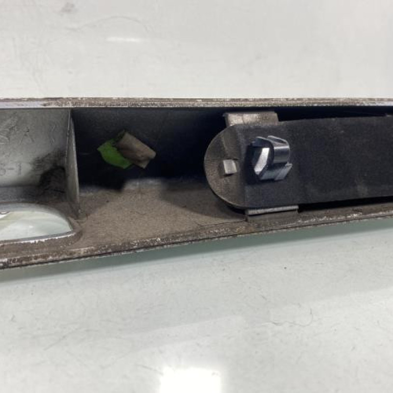 Bouton de coffre PEUGEOT 307 Photo n°6