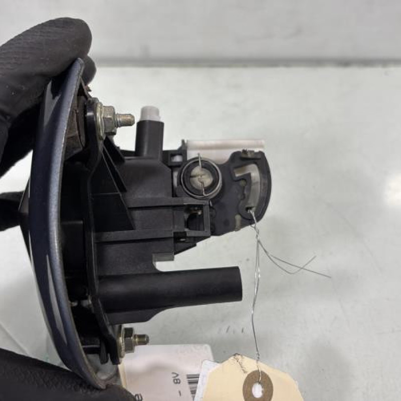 Bouton de coffre RENAULT CLIO 2 Photo n°5