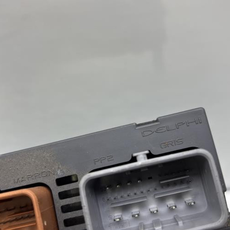 Boitier servitude moteur (BSM) PEUGEOT 3008 1 Photo n°3