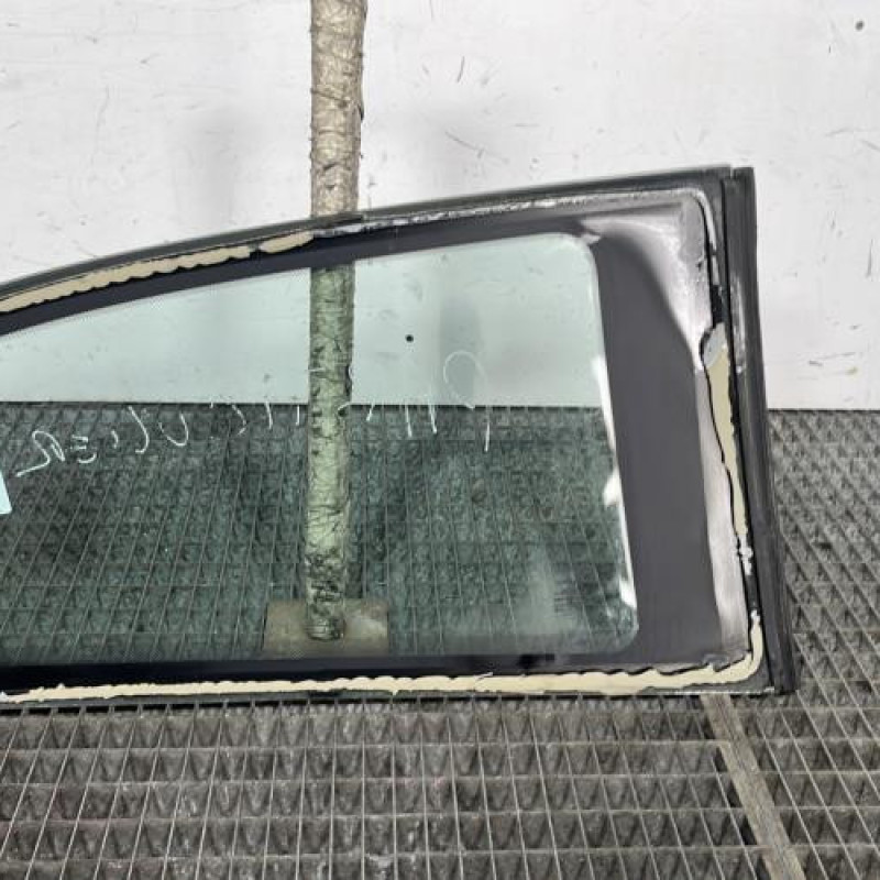 Custode arriere gauche FIAT GRANDE PUNTO Photo n°4